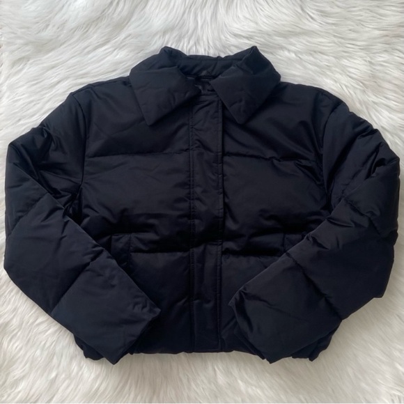 short satin puffer coat - Picture 7 of 13